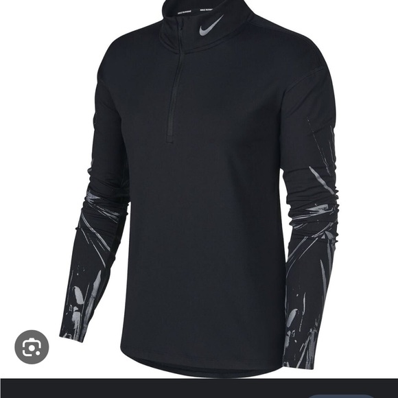 Nike Element - Picture 1 of 4